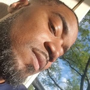 Meet your Posher, Dee